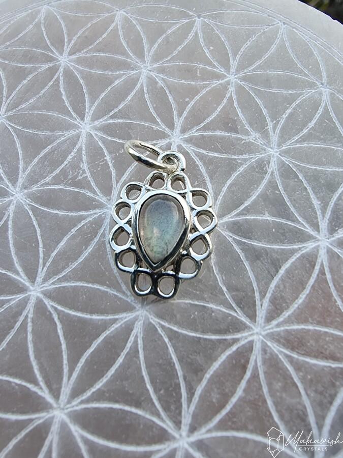 Labradorite Pendant