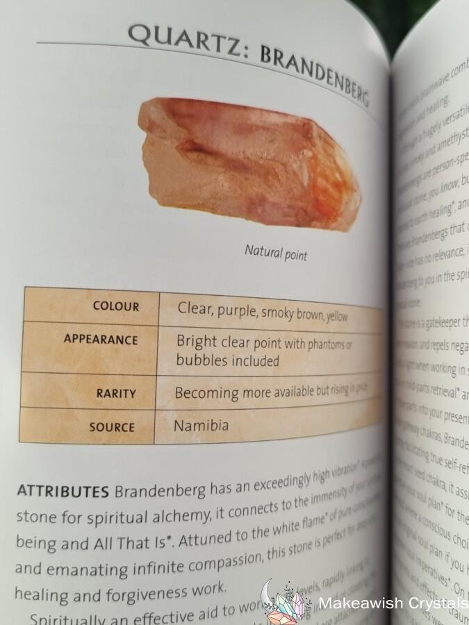 The Crystal Bible 2 by Judy Hall